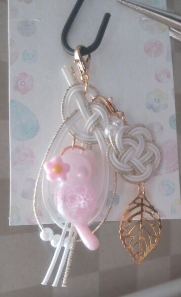 2Way使用 ハンドメイド キーホルダー マスクチャーム ぐで猫チャーム 水引 変わり結び 縁起物
