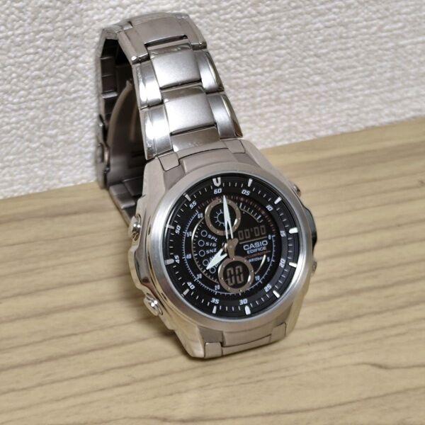 【美品】CASIO エディフィス デジタルアナログ 腕時計 3798 EFA116