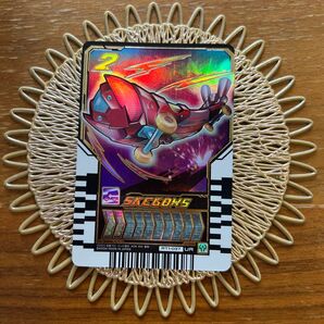 ライドケミートレカ 仮面ライダーガッチャード バンダイ スケボーズ UR