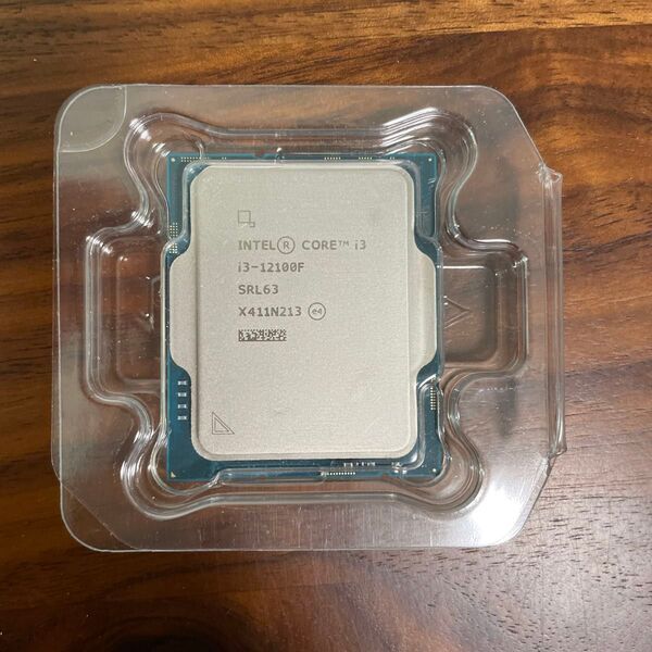 Intel core i3 12100F バルク品