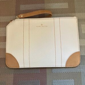 【ANAビジネスクラス】GLOBE-TROTTER トラベルポーチ アイボリー