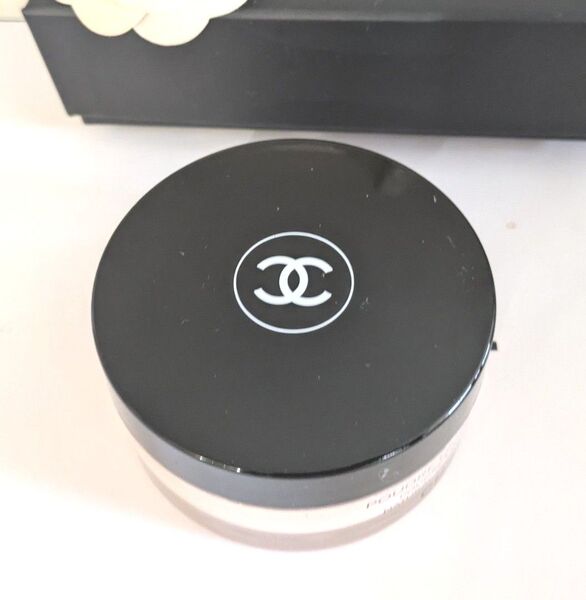 CHANEL シャネル ナチュラル ルース フィニッシュフェイスパウダー 12 ピンク系 30g