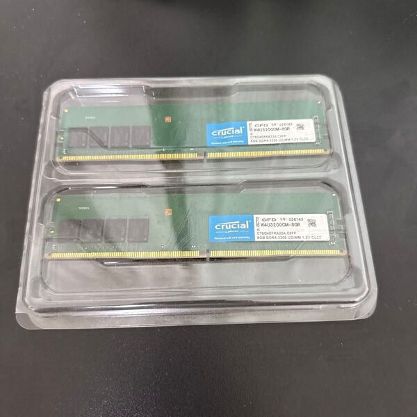 crucial 8gb ×2です DDR4-3200