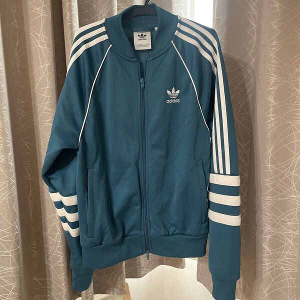adidas トラックジャケット グリーン系