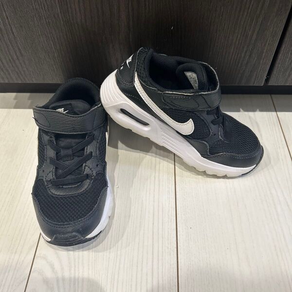 NIKE エアマックス 19cm ブラック スポーツ スニーカー 陸上 ナイキ スニーカー ブラック NIKE 黒 NIKE