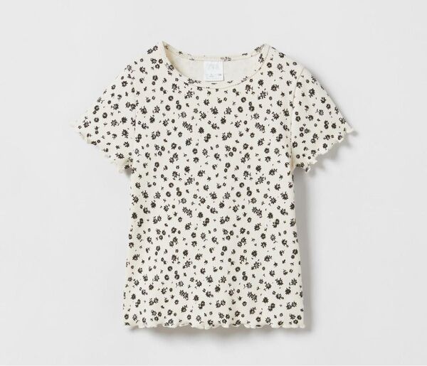 花柄 Tシャツ ZARA トップス インナー 122cm 7y 半袖 Tシャツ ホワイト