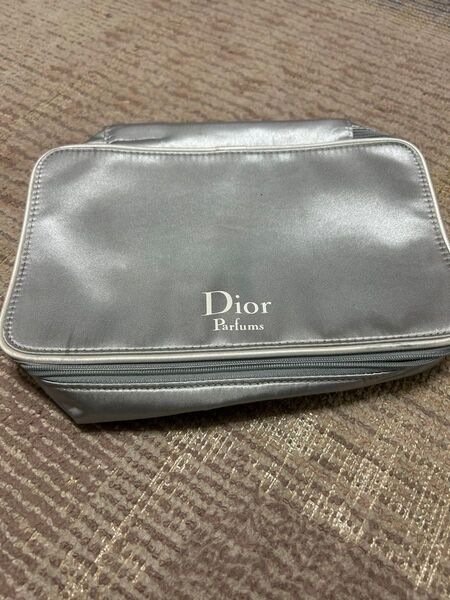 ポーチ Dior ディオール 化粧ポーチ コスメポーチ シルバー レディース