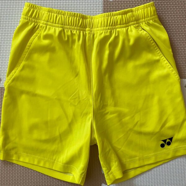YONEX ハーフパンツ 蛍光イエロー S
