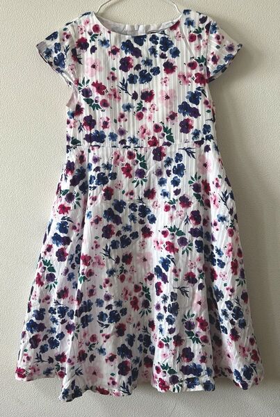 BeBe ワンピース 花柄 150