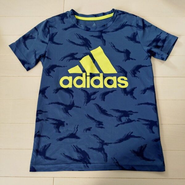 adidas アディダス 半袖 Tシャツ 140cm