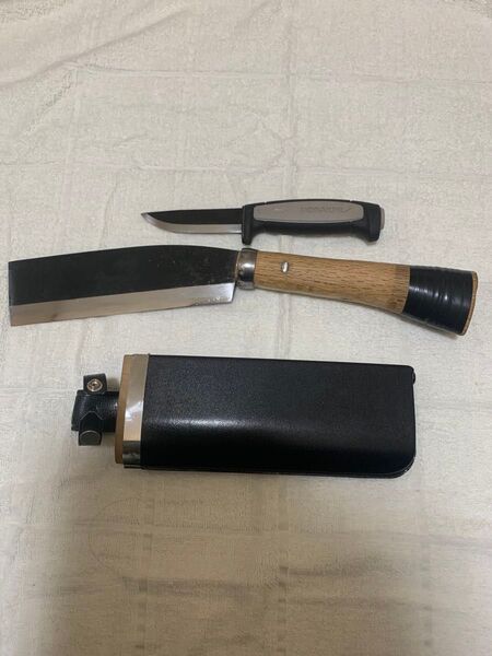 白紙2号両刃鉈、新国光、専用鞘付き