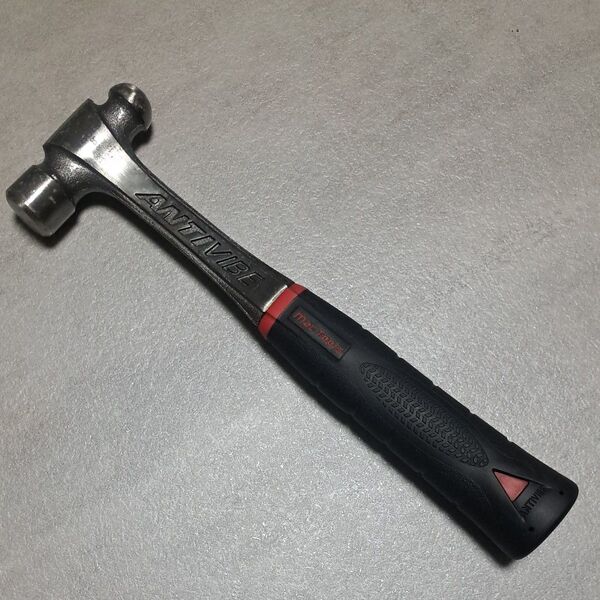 Mac Tools アンチバイブハンマー グリップ型キーホルダー