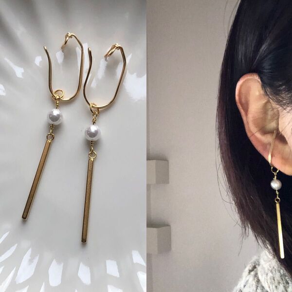 再販 パールとスティックチャームのイヤーカフ イヤリング両耳 シンプルアクセサリー
