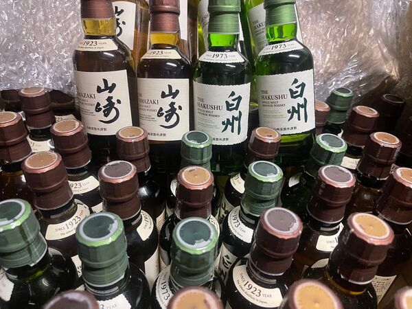 サントリー 山崎180ml21本、白州 ウィスキー180ml21本まとめ売り