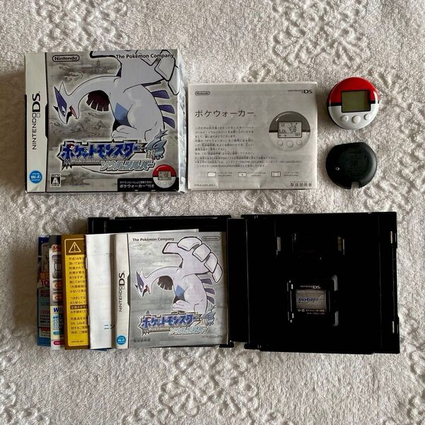ポケットモンスター 銀 ソウルシルバー ポケウォーカー付き ニンテンドーDS ケース 外箱 説明書あり