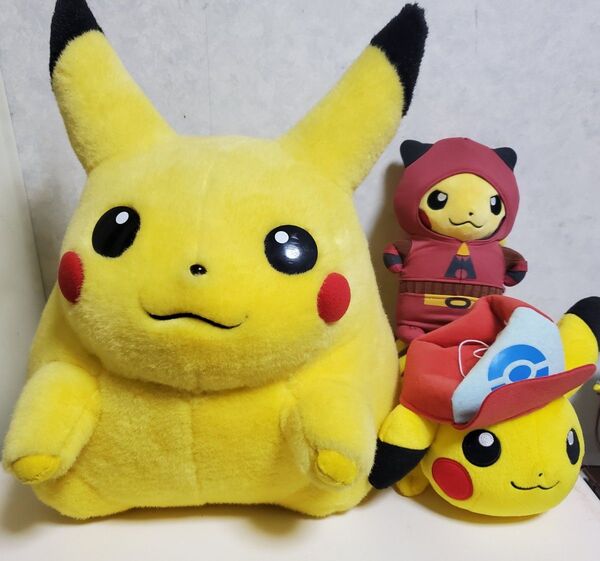 お買得!買うなら今!! ピカチュウ ぬいぐるみ