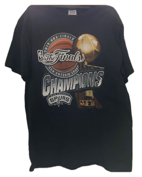 NBA サンアントニオ・スパーズ 2014 ファイナル チャンピオンTシャツ 黒 夏にぴったり! バスケ