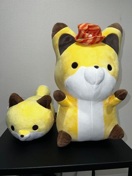 ★プライズ タヌキとキツネ キツネぬいぐるみ 2個セット