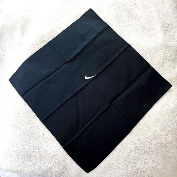 ナイキ NIKE バンダナ 大判 タグ無し ヴィンテージ 黒 ロゴ 90s