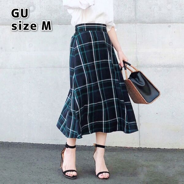 GU チェックフレアスカート ミディ丈 ネイビー マドラスチェック Mサイズ