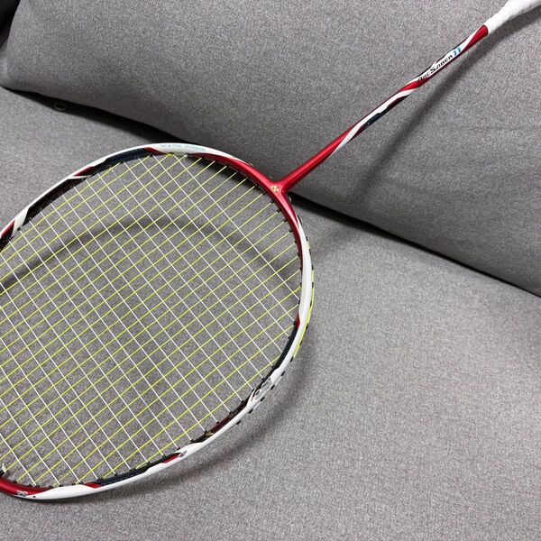 アークセイバー11 3UG5 YONEX メタリックレッド