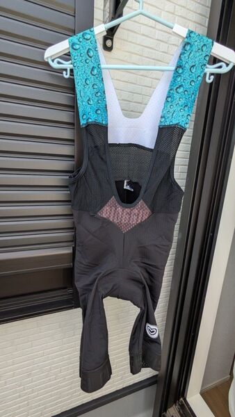 PISSEI PANTALONCINO PIOGGIA ビブショーツ M(3)サイズ ビブショーツ