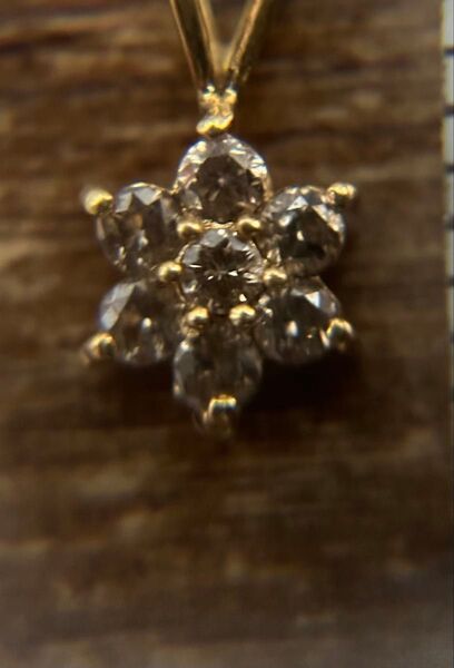 k18 天然ダイヤモンド0.1ct ペンダントトップ 美品!