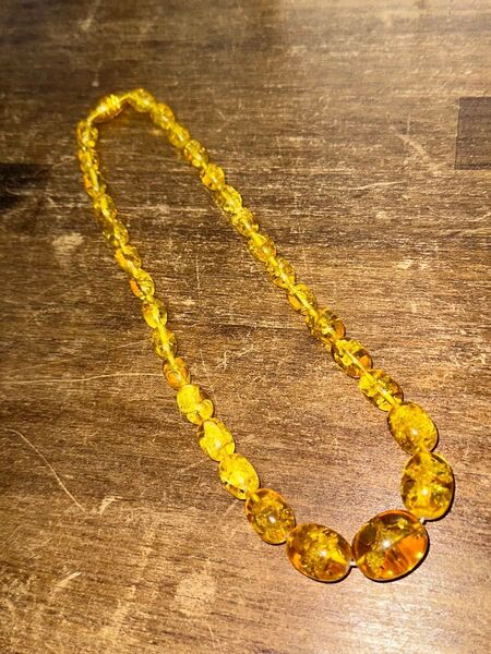 琥珀 ネックレス グリッター入り 美品