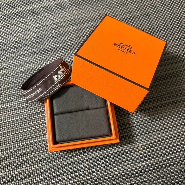 HERMES エルメス 空箱 リングケース ジュエリー リボン付き