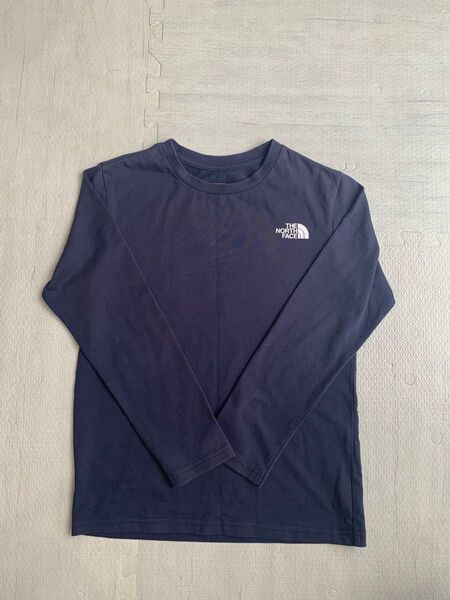 THE NORTH FACE 長袖Tシャツ ネイビー 子供服