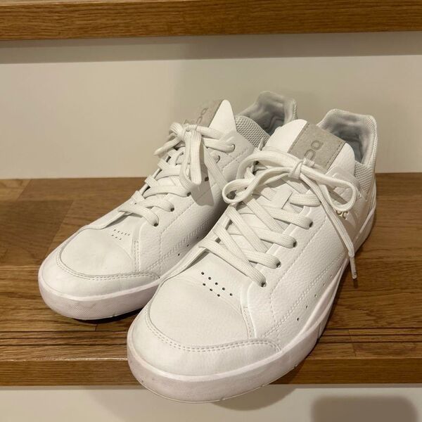 On Roger Centercourt ホワイト スニーカー 26cm