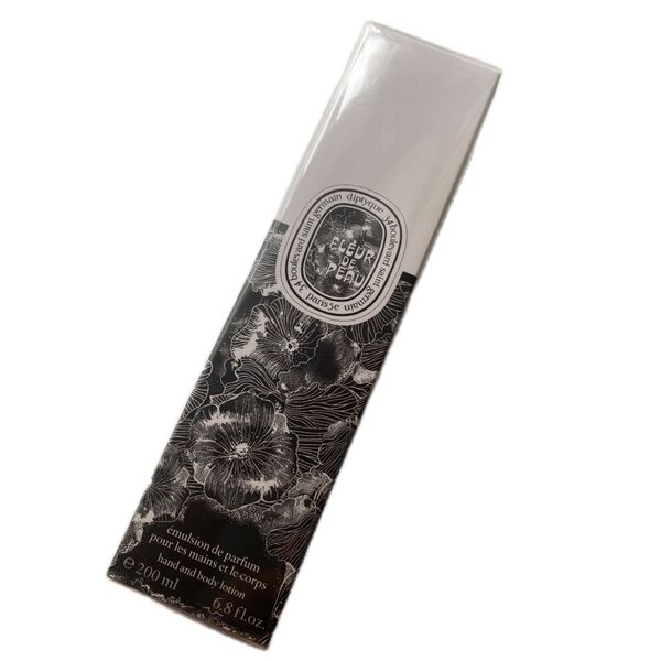【新品未使用品】FLEUR DE PEAU ハンド&ボディローション 200ml フルール・ドゥ・ポー 化粧品 コスメ 美容 贈物