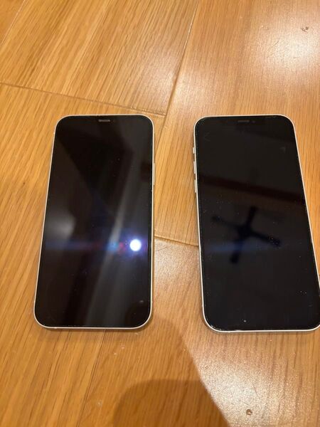 iPhone12 64GBホワイト 2台 本体【美品】