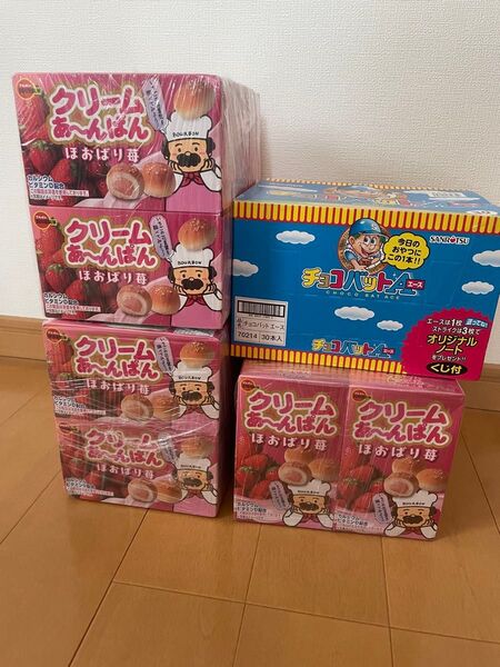 ブルボン クリームあ〜んぱん ほおばり苺 チョコバットセット