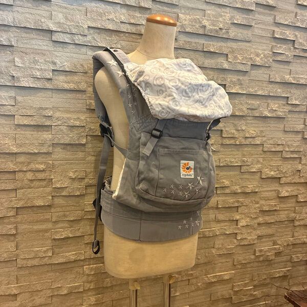 ergobaby 抱っこ紐 グレー・ホワイト 星柄BC2EPNL