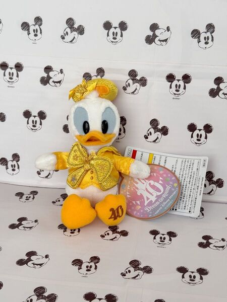 東京ディズニーリゾート 40周年 ドナルド ぬいぐるみバッジ