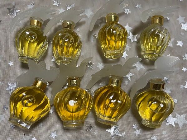 廃盤 ニナリッチ レールデュタン ラリック 一羽鳩 香水 NINA RICCI ミニ香水