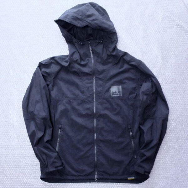 Jack Wolfskin アウタージャケット