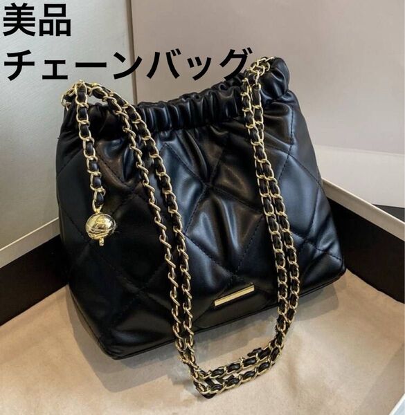 美品 チェーンバック 肩掛け ショルダースクエアバッグ クロスボディバッグ チェーンバッグ 通勤バッグ ハンドバッグ バッグ 鞄