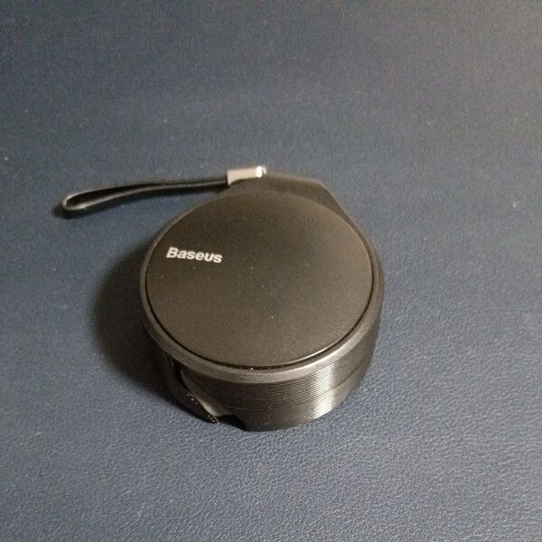 BASEUS 3in1 USB充電ケーブル リールタイプ 全長1.4mほど