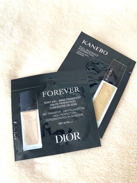 Dior ディオールスキン フォーエヴァーフルイドマット リキッドファンデーション サンプル