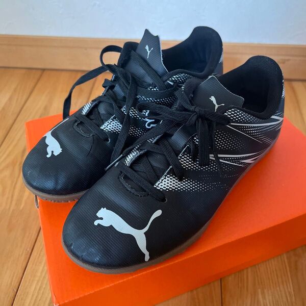PUMA フットサルシューズ トレーニングシューズ 21cm ブラック