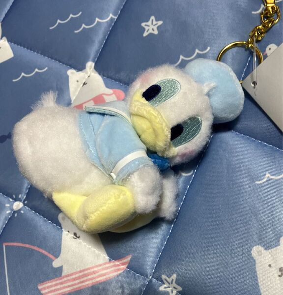 ドナルド モコモコ ぬいぐるみ キーホルダー キーチェーン ◆ディズニー ストア DONALD MOKOMOKO BIRTHDAY