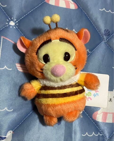 ディズニーストア うるぽちゃちゃん ティガー みつばち ぬいぐるみ◆ディズニー くまのプーさん ぬいぐるみ ハチ コスチューム