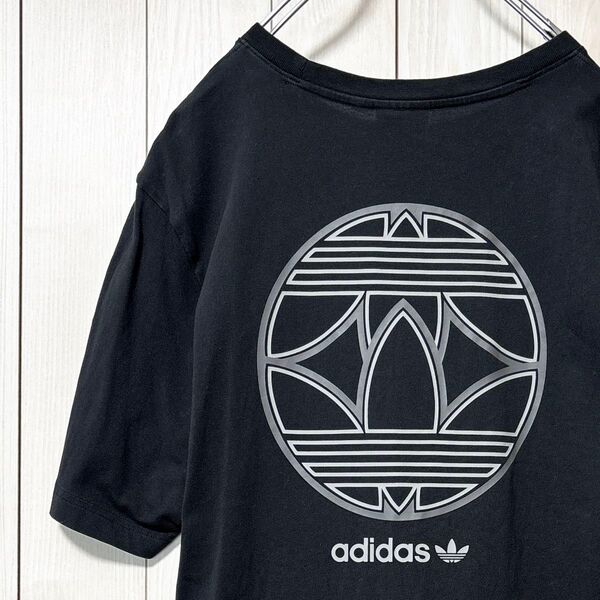 アディダス オリジナルス adidas Tシャツ 半袖 バックロゴ ワッペン ポケット L