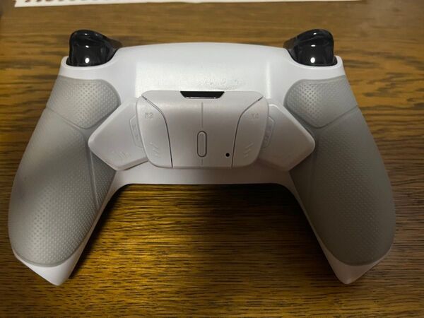 【カスタム】PS5 コントローラー 背面4ボタン 新品バッテリー