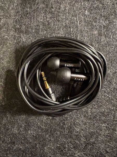 final e4000 有線イヤホン