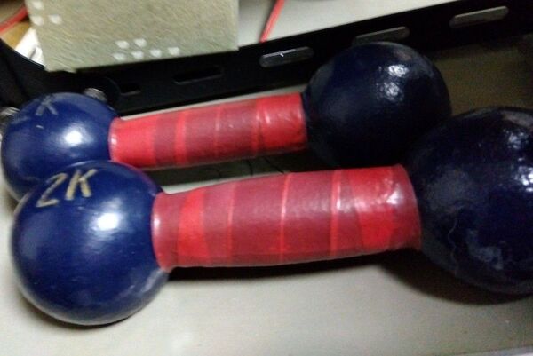 ダンベル 鉄アレイ 筋トレ トレーニング ウエイトトレーニング 2kgx2