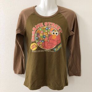 ロンt ロングtシャツ ラグラン 薄手 セサミストリート セサミ エルモ ブラウン 茶色 春 秋 カットソー
