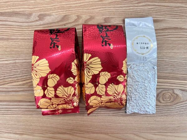 おすすめ 台湾茶 梔子四季春茶 150g ウーロン茶 高山紅茶75gx2